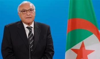   وزير الخارجية الجزائري يبحث مع رئيس مفوضية الإيكواس التطورات السياسية والأمنية في الساحل