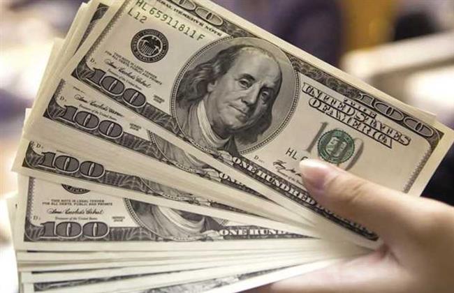 ارتفاع الدولار واليوان وتراجع اليورو مقابل الروبل الروسي في بورصة موسكو