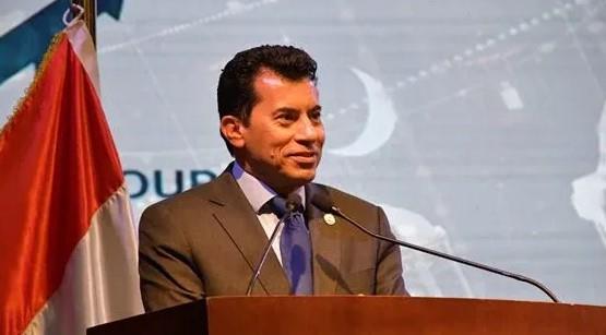 وزير الرياضة يهنئ الجمباز الإيقاعي بتأهل 6 لاعبين إلي أوليمبياد باريس 2024