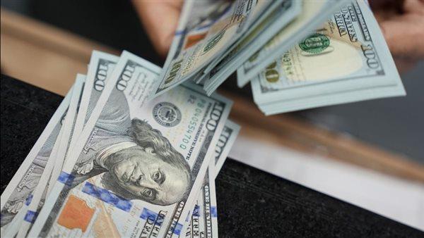 سعر الدولار يسجل مفاجأة اليوم