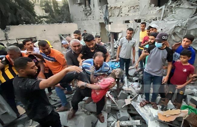 15 شهيدا على الأقل جراء الغارات المتواصلة على رفح الفلسطينية