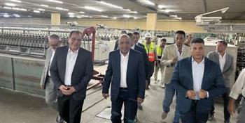 وزير قطاع الأعمال: مصنع "غزل 2" بالمنوفية ينتج يوميا 10 أطنان من الخيوط 