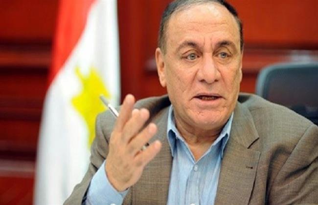 اللواء سمير فرج يكشف موعد تشكيل وزارة جديدة وضخ دماء جديدة