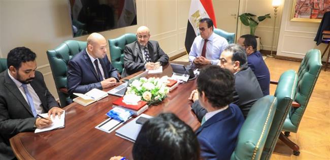 عبدالغفار يتابع مع الصحة العالمية الخدمات الطبية المقدمة للمصابين والمرضى الفلسطينيين