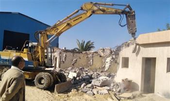 حملات مكثفة لإزالة البناء المخالف بـ أحياء الإسكندرية