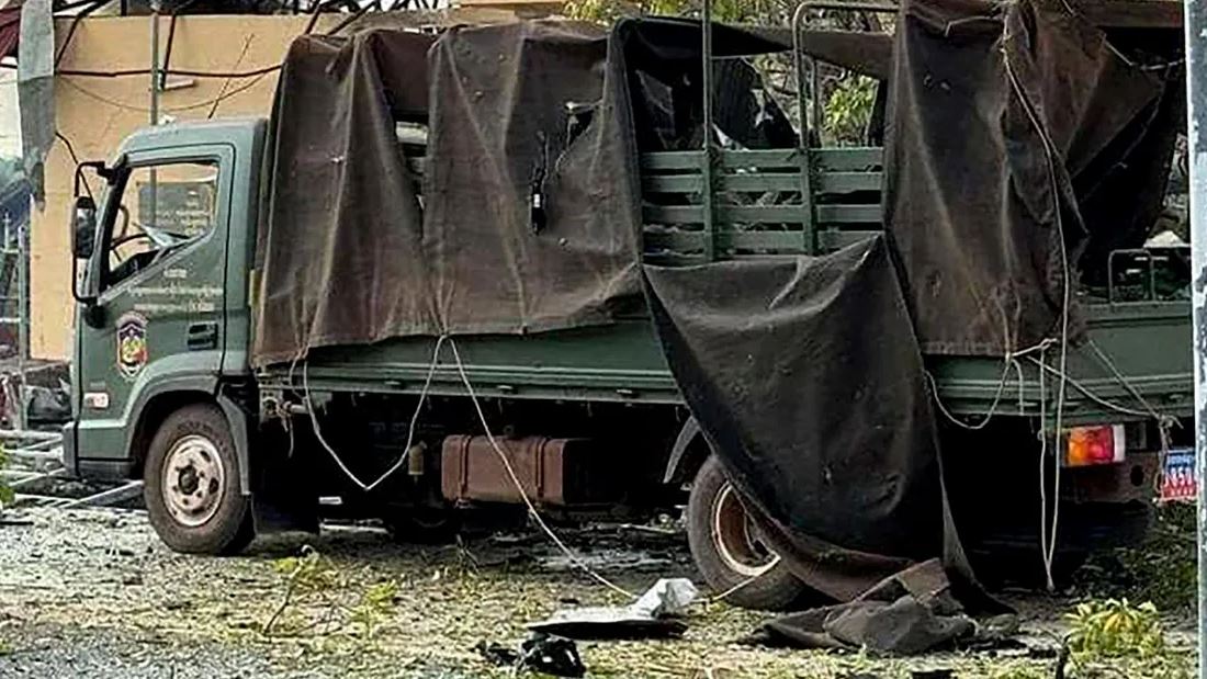 كمبوديا: انفجار القاعدة العسكرية بغرب البلاد يعود لسوء تعامل الجنود مع الذخائر