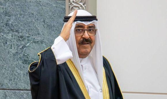 أمير الكويت يتوجه إلى القاهرة في زيارة رسمية
