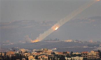   "يديعوت آحرونوت": صواريخ أطلقها حزب الله أصابت مبنى شمال إسرائيل