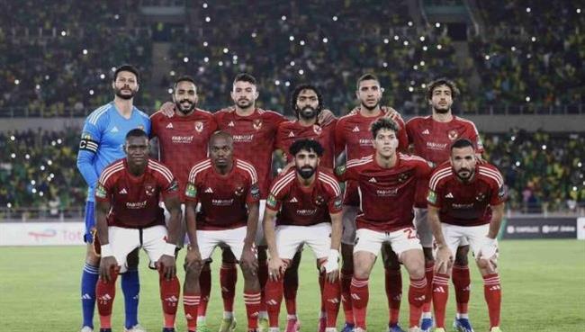 دوري أبطال إفريقيا .. الأهلي يرتدي القميص الأحمر والشورت الأبيض أمام سيمبا