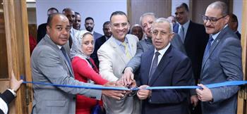   رئيس الأكاديمية العربية يفتتح قاعة الإجتماعات الكبري والمحاكي الجديد بمعهد تدريب الموانئ