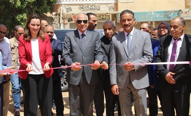 محافظ الجيزة يفتتح عددا من المدارس والمنشأت التعليمية احتفالا بالعيد القومي
