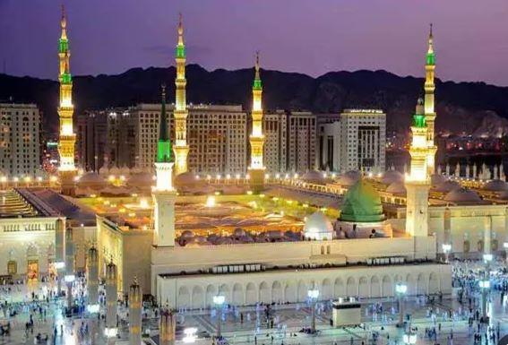 4700 معتكف ومعتكفة في المسجد النبوي في العشر الأواخر من شهر رمضان المبارك