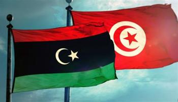   تحذيرات من ركود اقتصادي جراء غلق منفذ حدودي يربط ليبيا بتونس