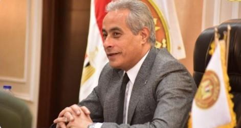 بالإنفوجراف.. حصاد وزارة العمل في 7 أيام