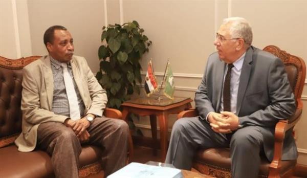 وزير الزراعة يبحث مع مدير المنظمة العربية للتنمية الزراعية تدعيم الأمن الغذائي العربي