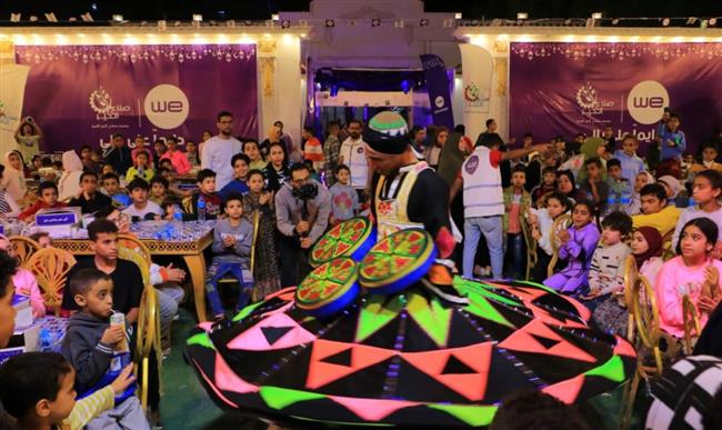 صناع الخير و المصرية للاتصالات يحتفلان بـ يوم اليتيم في الوراق