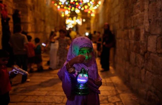 بين العادات والتقاليد والظروف القاسية..هكذا كانت فلسطين تحتفل برمضان
