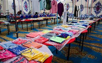   "القبة الخضراء ببني سويف" توزع 1800 قطعة ملابس جديدة على الأهالي