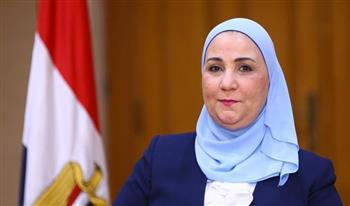 وزيرة التضامن تتابع الموقف التنفيذي لبرنامج "بالوعي.. مصر بتتغير للأفضل" 