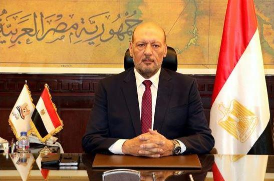 رئيس حزب المصريين يهنئ السيسي والأمتين العربية والإسلامية بعيد الفطر المبارك