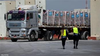   400 شاحنة مساعدات دخلت غزة أمس