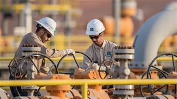   تخفيض إنتاج النفط يهبط بالنشاط الصناعي في السعودية 8%