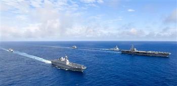   كوريا الجنوبية وأمريكا تجريان تدريبات بحرية مشتركة في البحر الشرقي