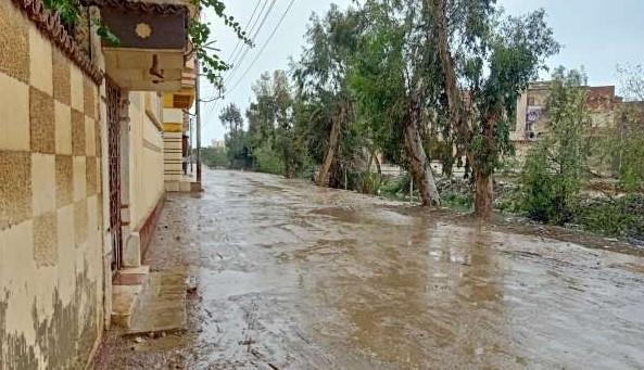 محافظ كفر الشيخ يوجه بإزالة آثار الأمطار من الشوارع وتمهيدها قبل عيد الفطر