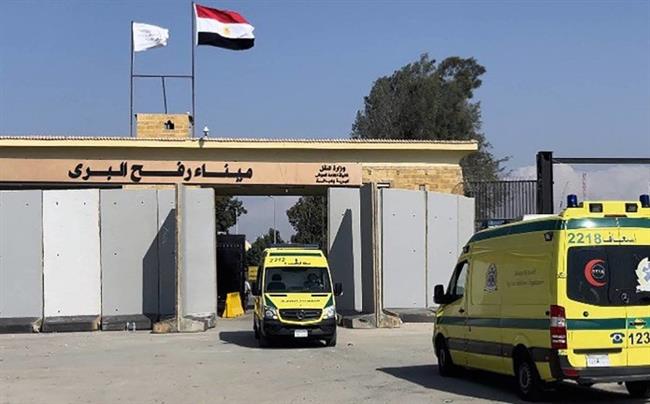إدخال 36 مصابا فلسطينيا و247 شاحنة مساعدات إنسانية إلى قطاع غزة