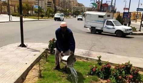محافظ أسوان يوجه بمواصلة أعمال النظافة العامة ورفع الإشغالات خلال أيام عيد الفطر
