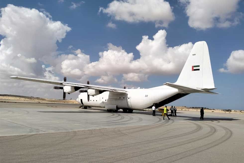 مطار العريش الدولي يستقبل طائرة مساعدات إماراتية لصالح الأشقاء في غزة