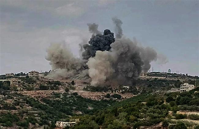 الاحتلال الإسرائيلي يكثف قصفه على قرى ومدن جنوب لبنان