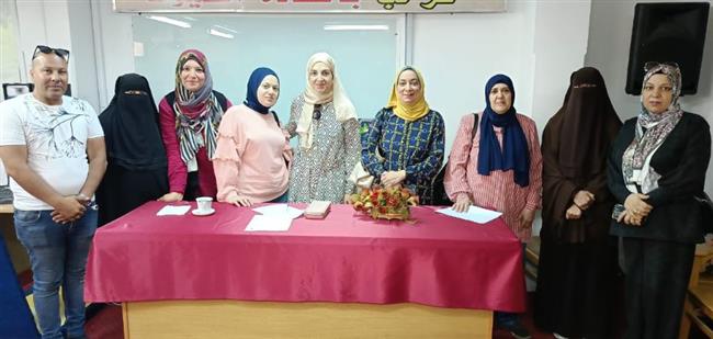 التوعية بأضرار التدخين الإلكتروني في برنامج تدريبي بجامعة قناة السويس  