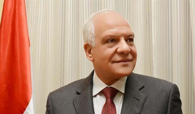 محافظ الجيزة يوجه بتكثيف حملات الرقابة على المقاهي والمحال بطريق المريوطية