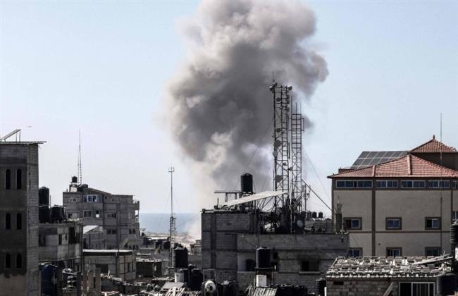الاحتلال يقصف كل محافظات غزة.. مراسلنا يرصد آخر التطورات من رفح الفلسطينية