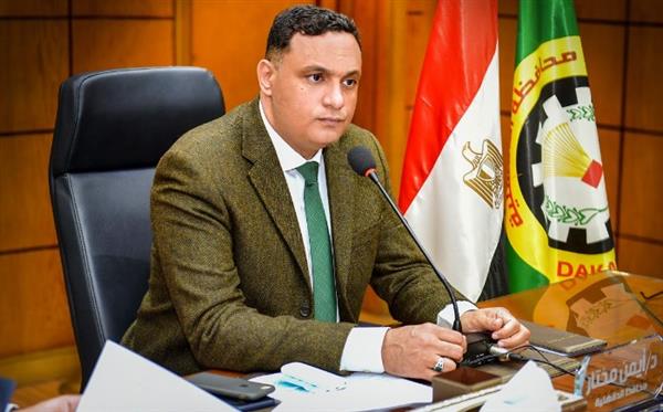 محافظ الدقهلية: تشكيل لجان لإزالة الإعلانات العشوائية