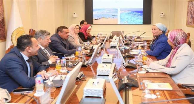 وزيرا البيئة والتنمية المحلية يناقشان سبل تفعيل الإطار المؤسسى للإدارة المتكاملة للمناطق الساحلية