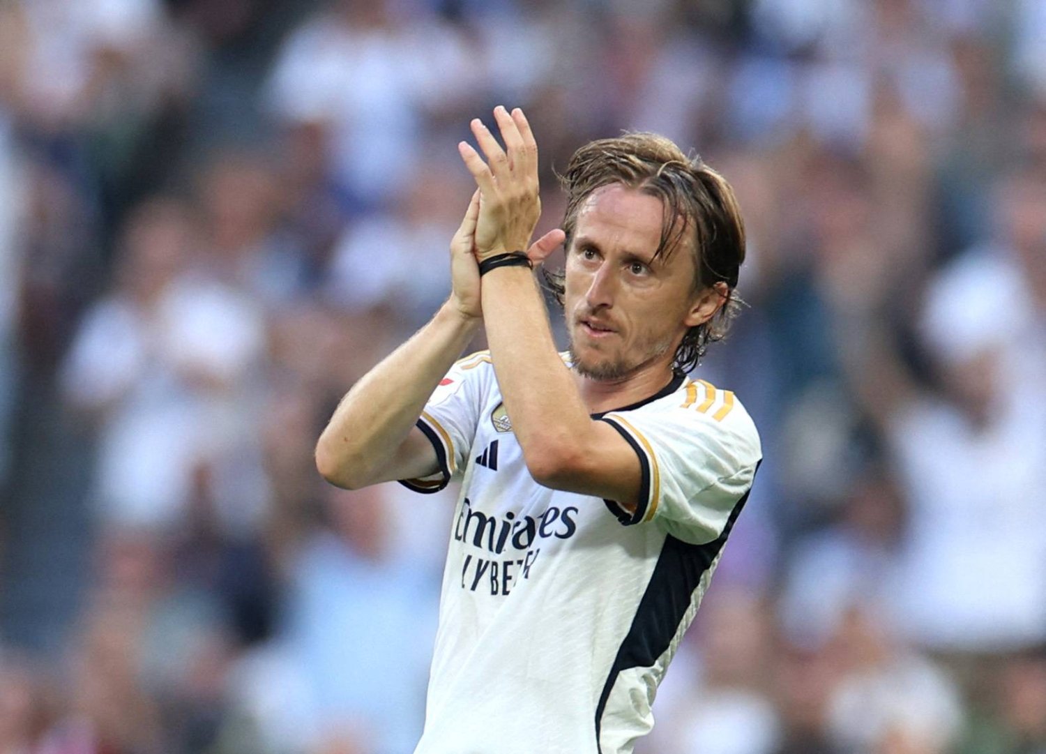 تأثير مبابي .. مودريتش يثير التكهنات حول بقاءه في "وطنه" ريال مدريد