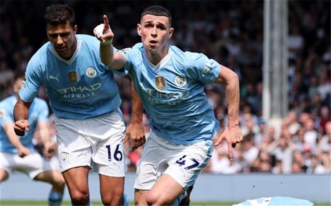 الدوري الإنجليزي .. مانشستر سيتي يواصل الضغط على أرسنال بالفوز على فولهام