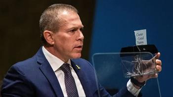 مندوب إسرائيل يشتم العالم ويمزق «الميثاق» .. التفاصيل