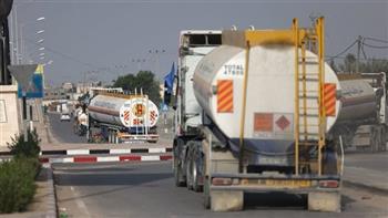   إسرائيل تعلن تسليم 200 ألف لتر من الوقود إلى قطاع غزة