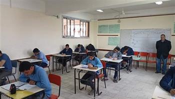 انطلاق امتحانات نهاية العام للصفين الأول والثاني الإعدادي بأسوان