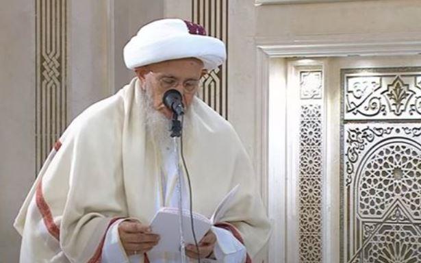 سلطان طائفة البهرة : أدعو الله أن ينعم على مصر بالأمن والاستقرار