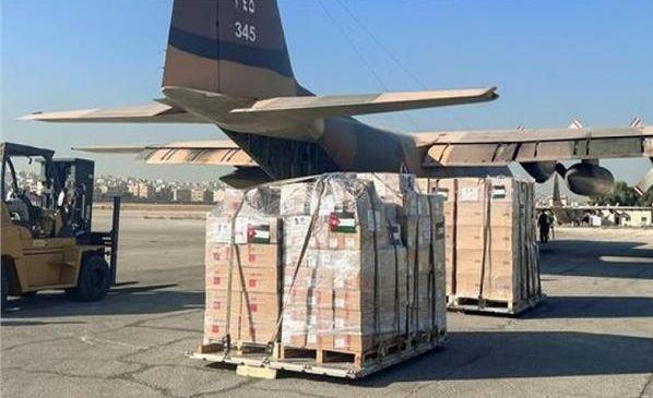 مطار العريش يستقبل طائرتى مساعدات إماراتية لصالح الفلسطينيين بقطاع غزة