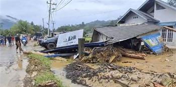   ارتفاع حصيلة ضحايا الفيضانات وتدفقات الحمم البركانية بإندونيسيا إلى 41 قتيلا