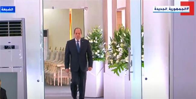 السيسي يصل مقر افتتاح المرحلة الأولى من موسم الحصاد لمشروع "مستقبل مصر" في الضبعة