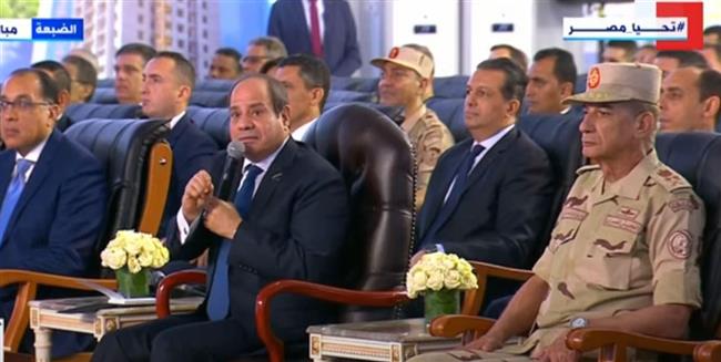 السيسي عن ترميم مسجد السيدة زينب: لما نعمل بيت ربنا لازم يكون بكفاءة
