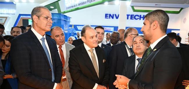 بمشاركة 350 شركة.. وزير الصناعة يفتتح الدورة الثامنة للمعرض الدولي للتكييف والتبريد