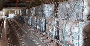   مطار العريش يستقبل ثاني طائرة مساعدات محملة بـ 1530 خيمة إلى غزة