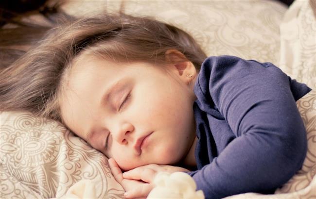 نصائح طبية تضمن نوم هادئ لطفلك
